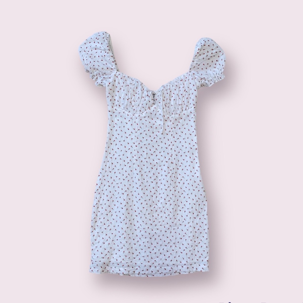 Princess Polly “Natalia” Ditsy Floral Puff Sleeve Mini Dress